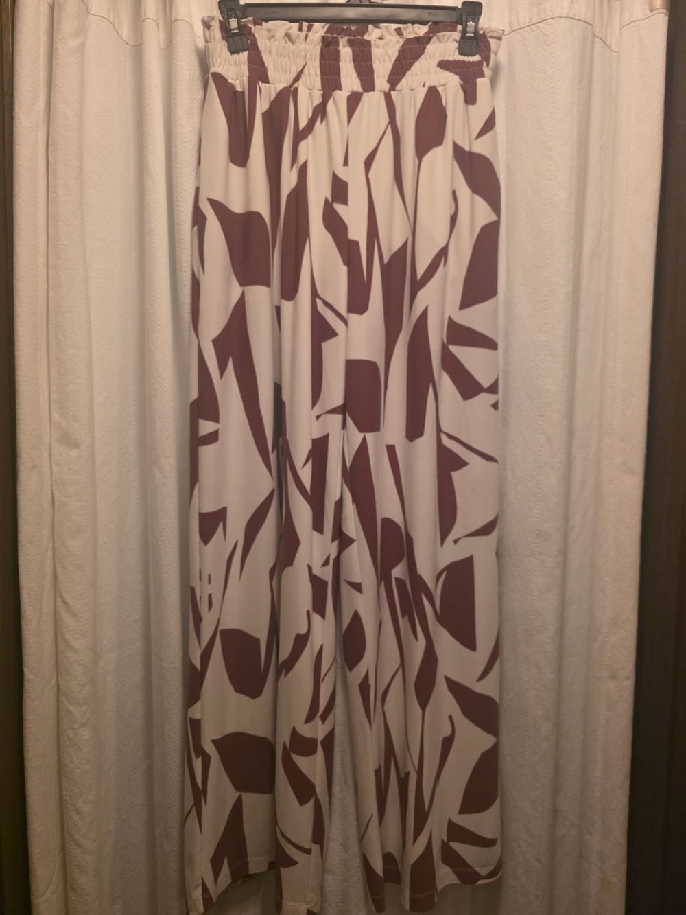 Express Cream Wide Leg Geo Pattern Pants Small Euc
